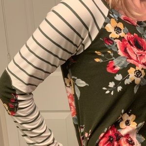 Flower power spring long sleeve top!